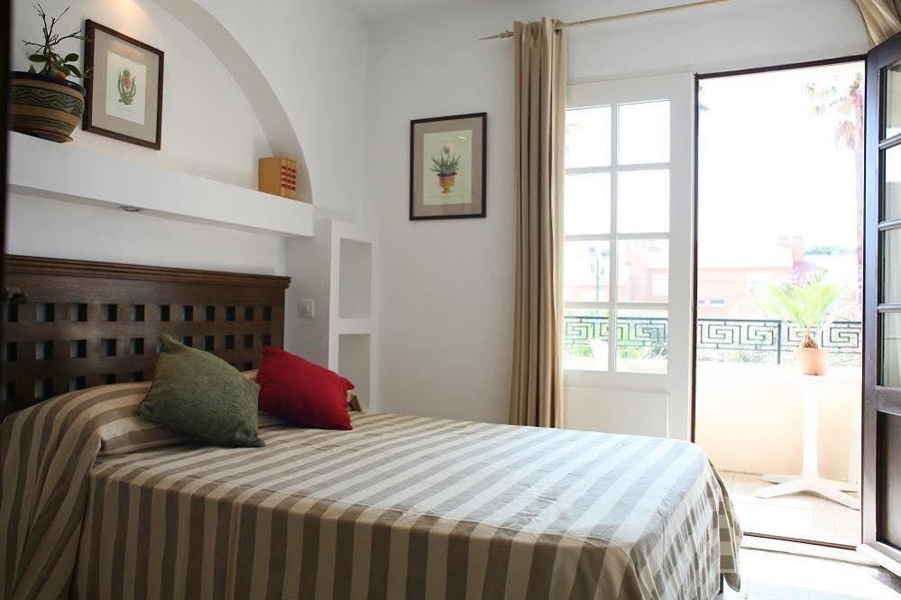 Apart-hotel Les Mandariniers 3*