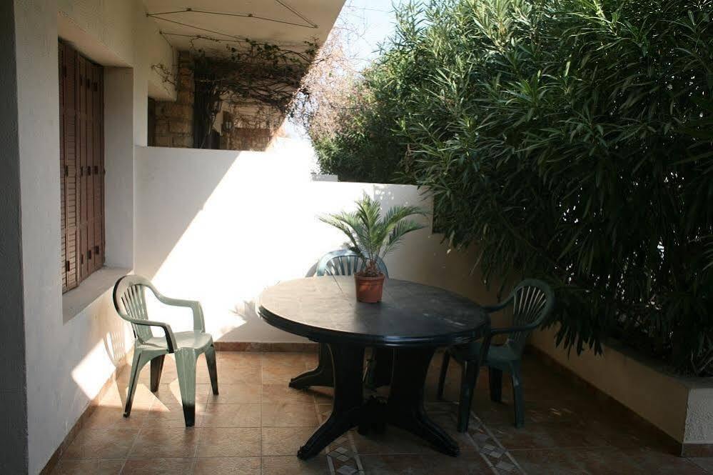 Apart-hotel Les Mandariniers 3*